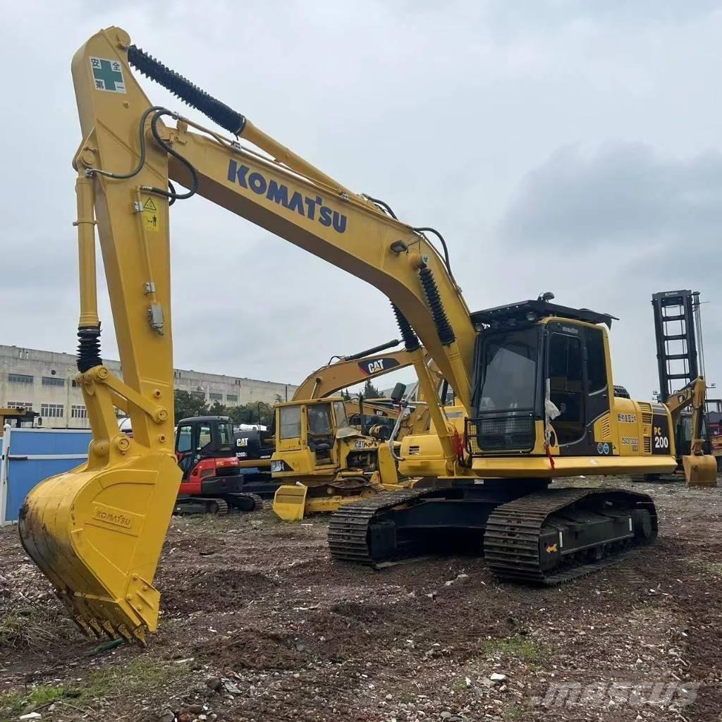 Komatsu PC 200-8 Rupsgraafmachines