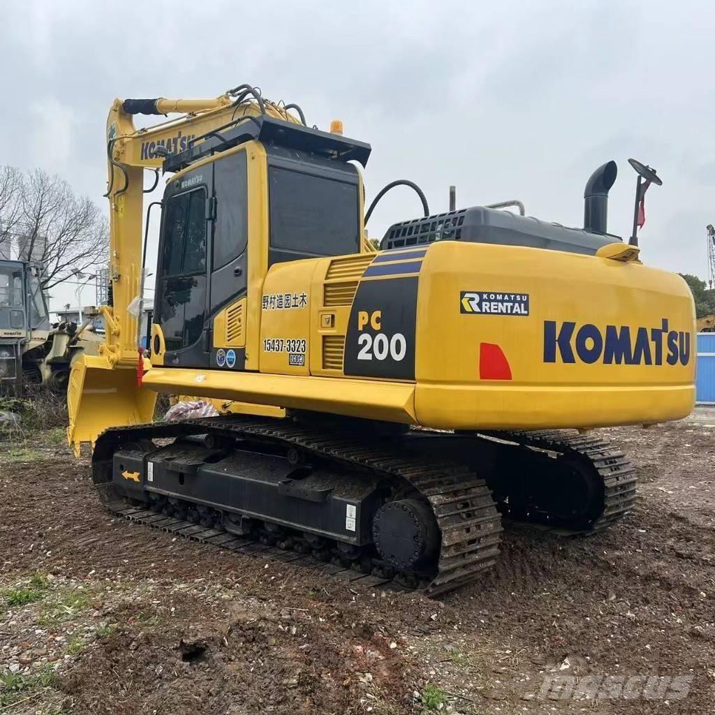Komatsu PC 200-8 Rupsgraafmachines