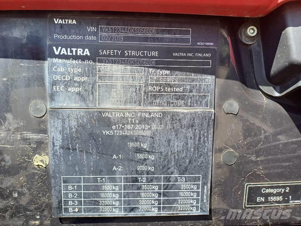 Valtra T 234 A Tractoren