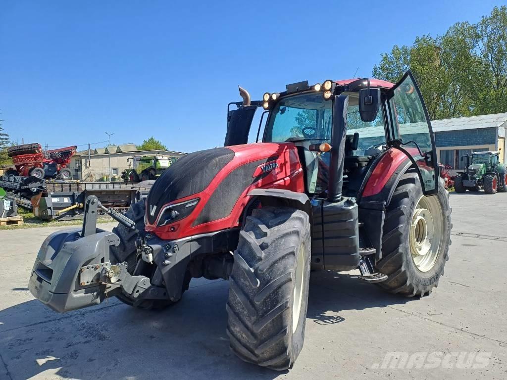 Valtra T 234 A Tractoren