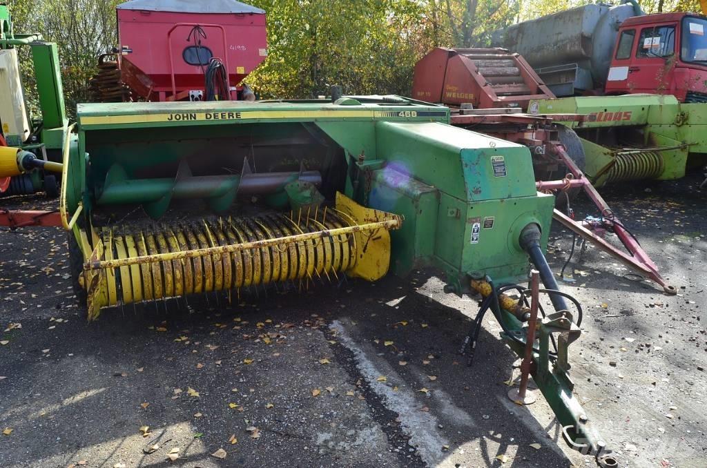 John Deere 468 Vierkante balenpers