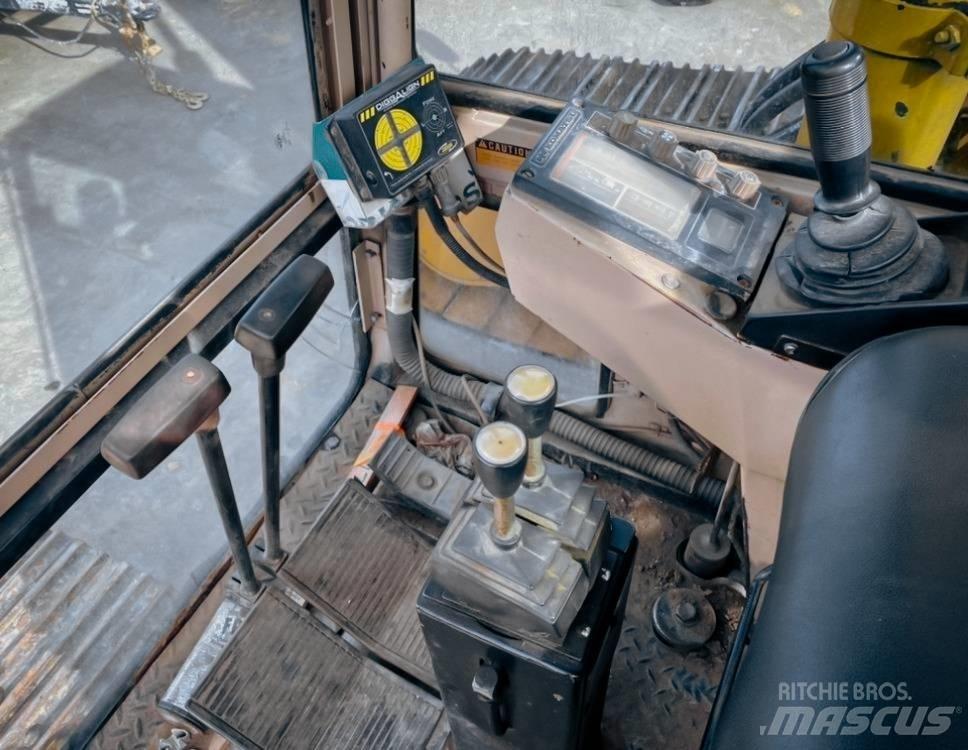 Komatsu PC 200 LC-3 Rupsgraafmachines