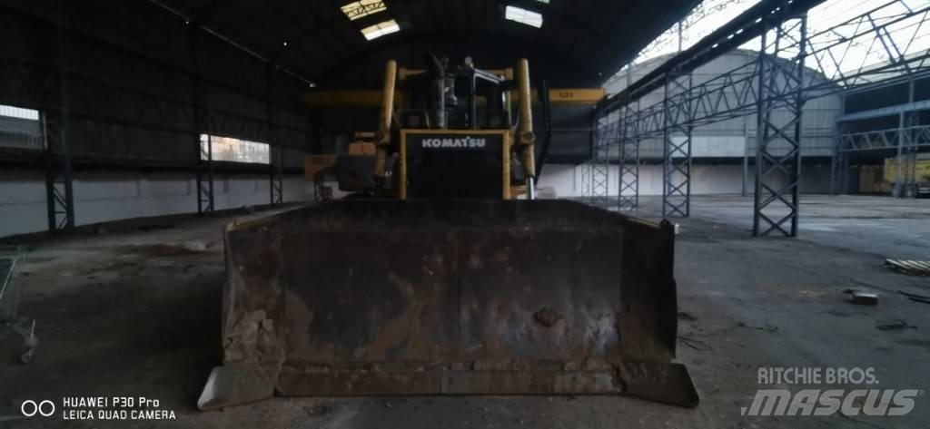 Komatsu DX 65 Rupsdozers