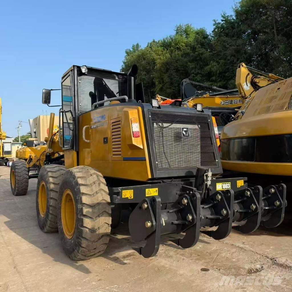 XCMG GR 1803 Graders