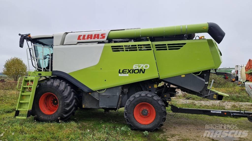 CLAAS Lexion 670 Maaidorsmachines