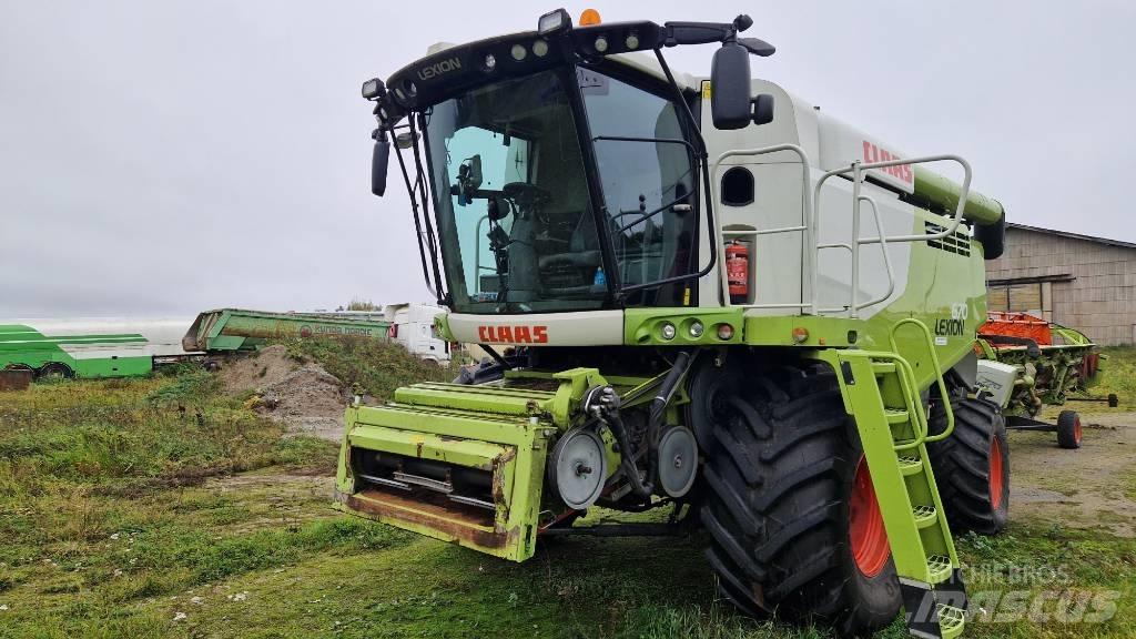 CLAAS Lexion 670 Maaidorsmachines