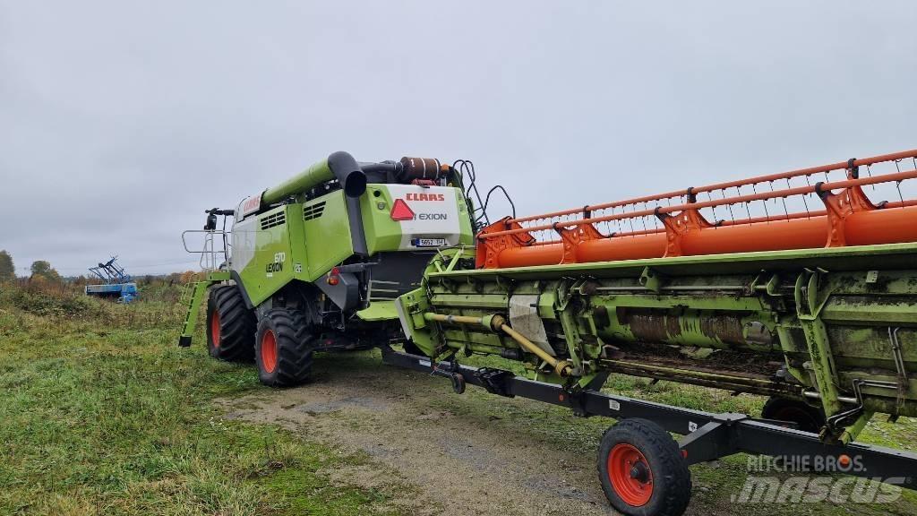 CLAAS Lexion 670 Maaidorsmachines