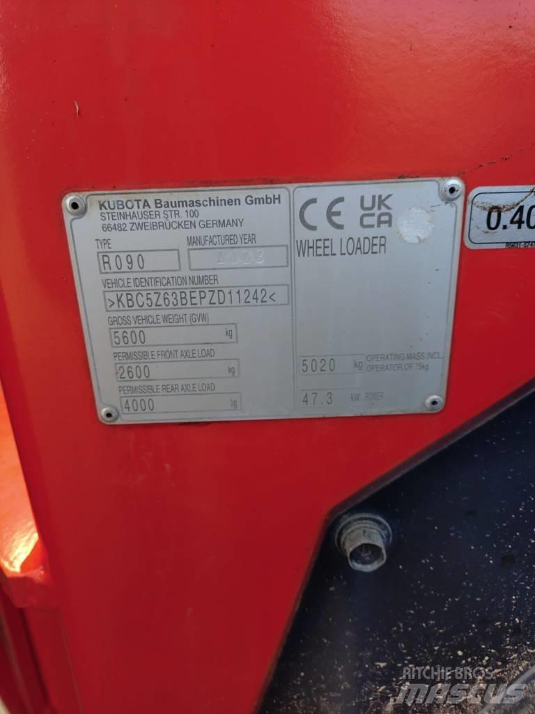 Kubota R 082 Wielladers