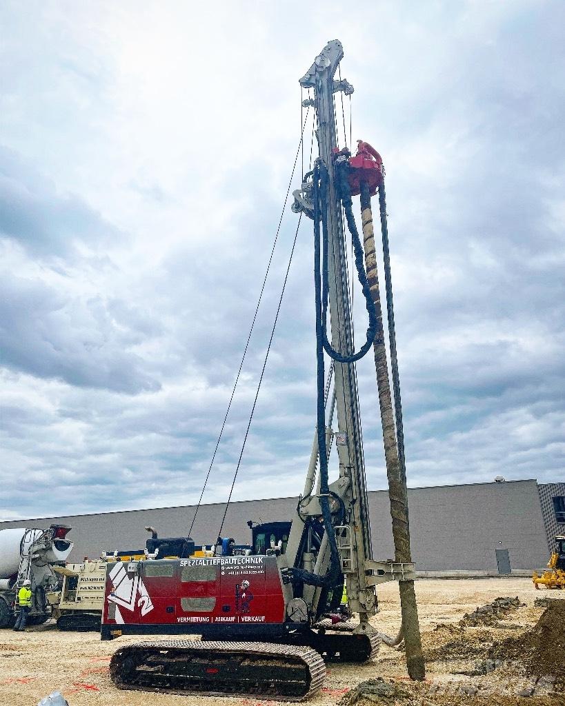 Comacchio CH 320 Zware boorinstallaties
