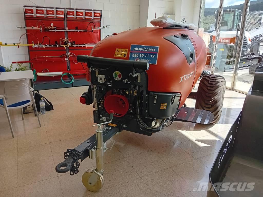Kubota XTA3120 Getrokken spuitmachines