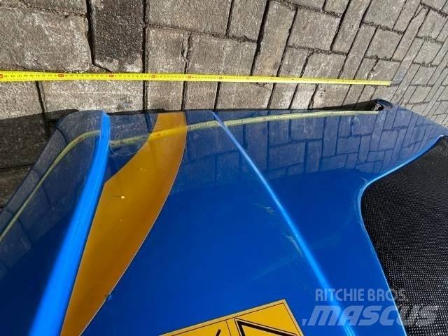 New Holland motorkap Chassis en ophanging