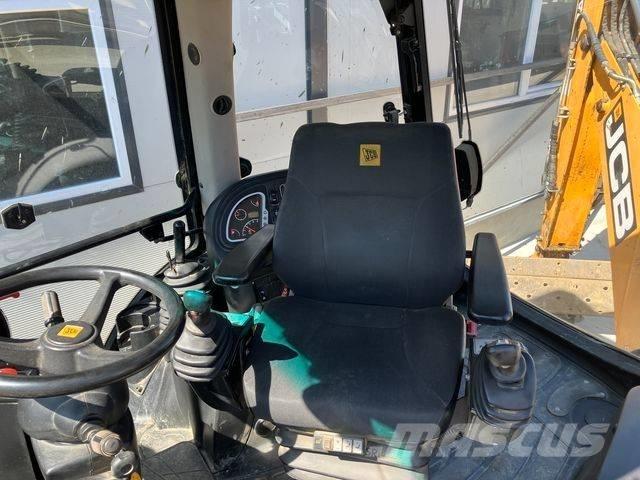 JCB 4CX AEC Graaf-laadcombinaties