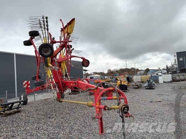 Pöttinger Top 851A Zwadharken