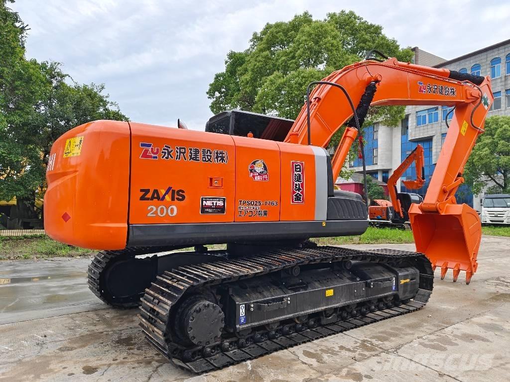 Hitachi ZX 200 Rupsgraafmachines