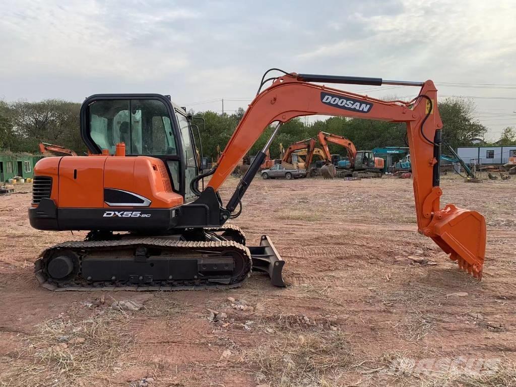 Doosan DX 55 Minigraafmachines < 7t