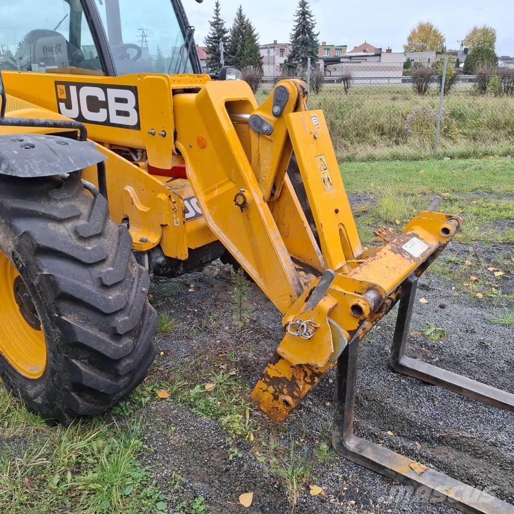 JCB 531-70 Verreikers