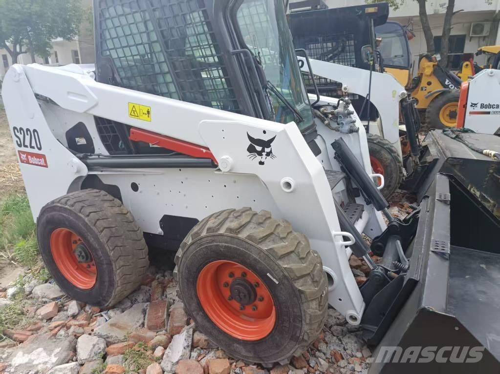 Bobcat S 220 Schrankladers