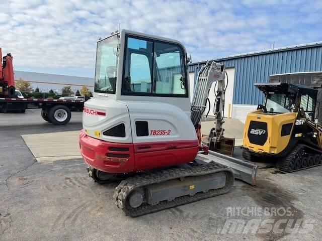 Takeuchi TB235 Minigraafmachines < 7t
