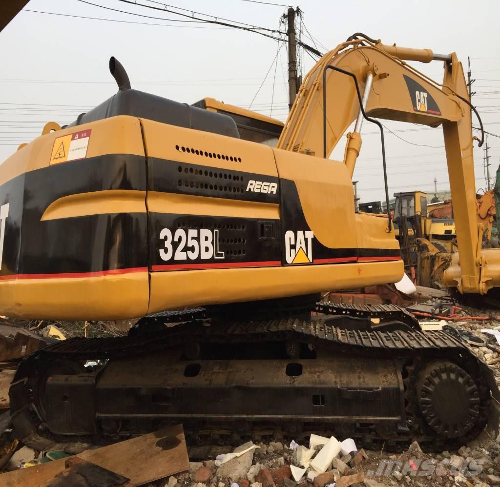 CAT 325 B L Rupsgraafmachines