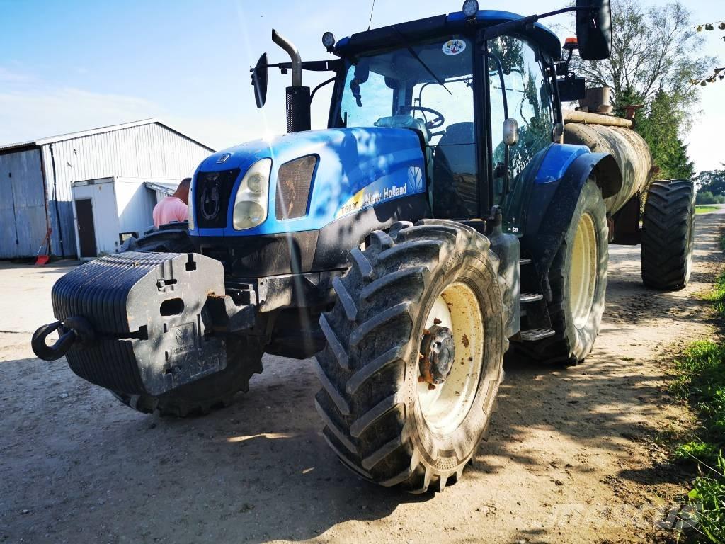 New Holland T 6030 Tractoren