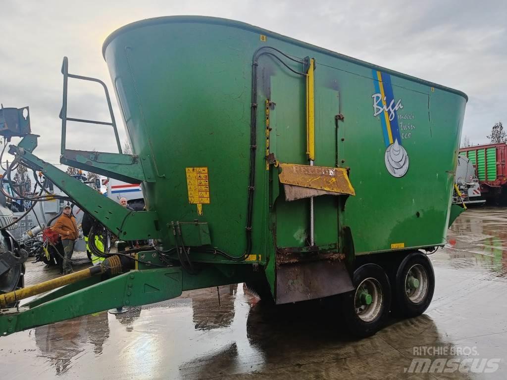 Peecon 26M³ Mengvoedermachines
