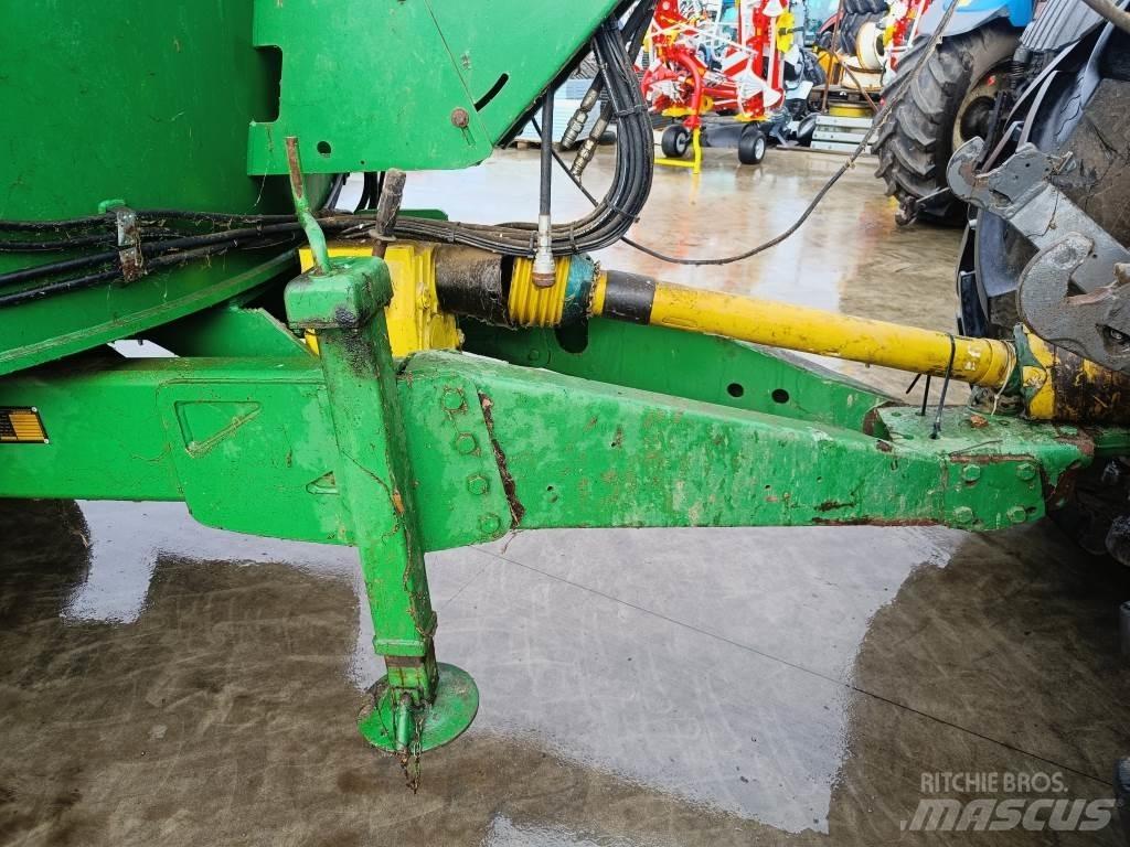 Peecon 26M³ Mengvoedermachines