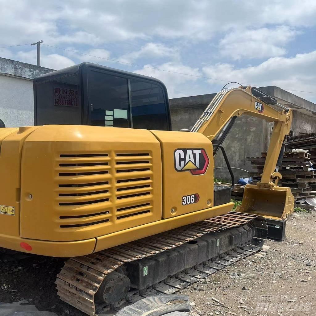 CAT 306 Rupsgraafmachines