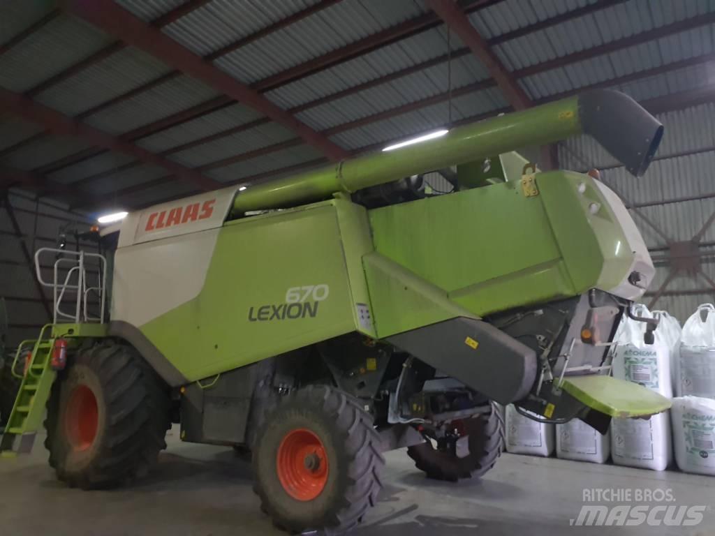 CLAAS Lexion 670 Maaidorsmachines