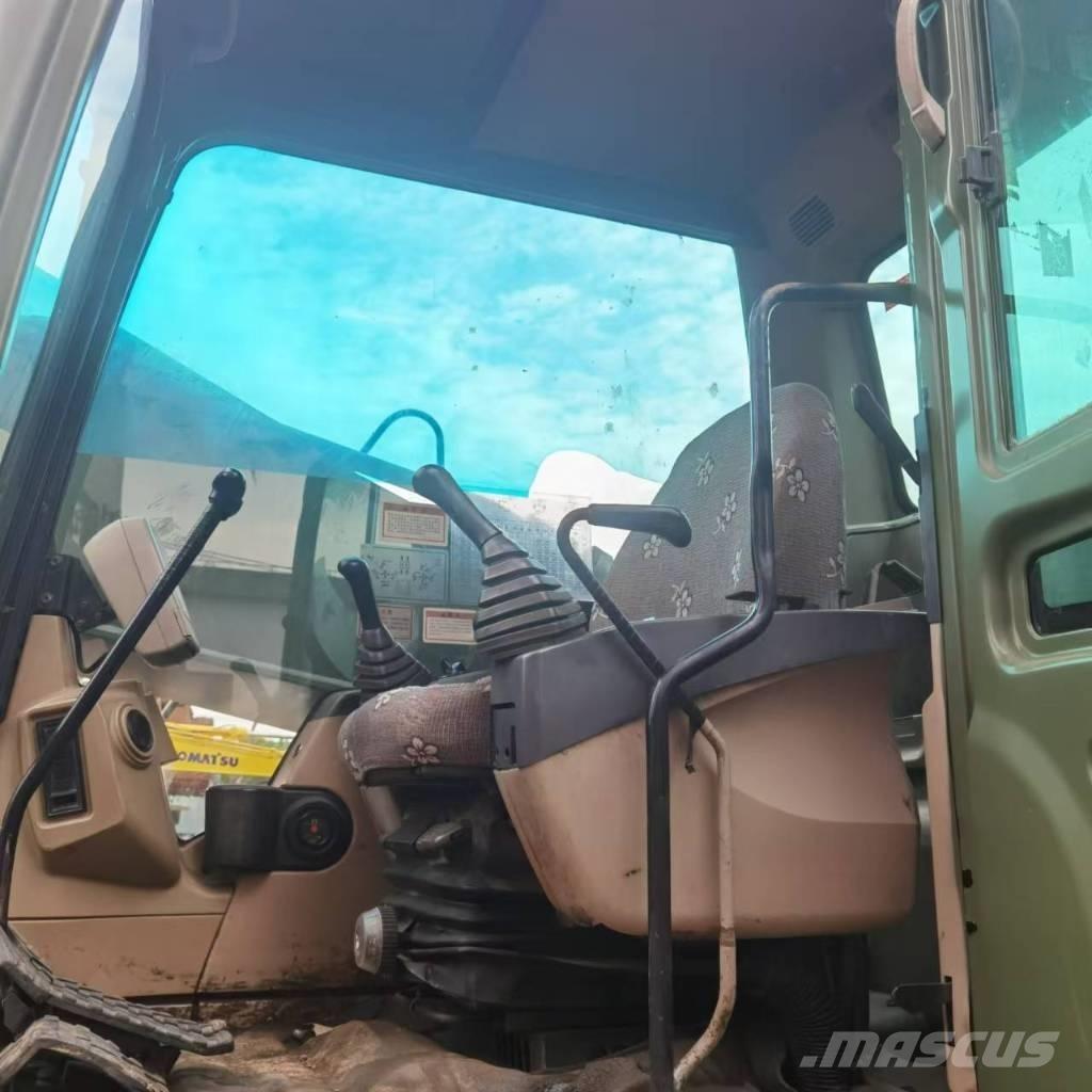 CAT 330 C Rupsgraafmachines