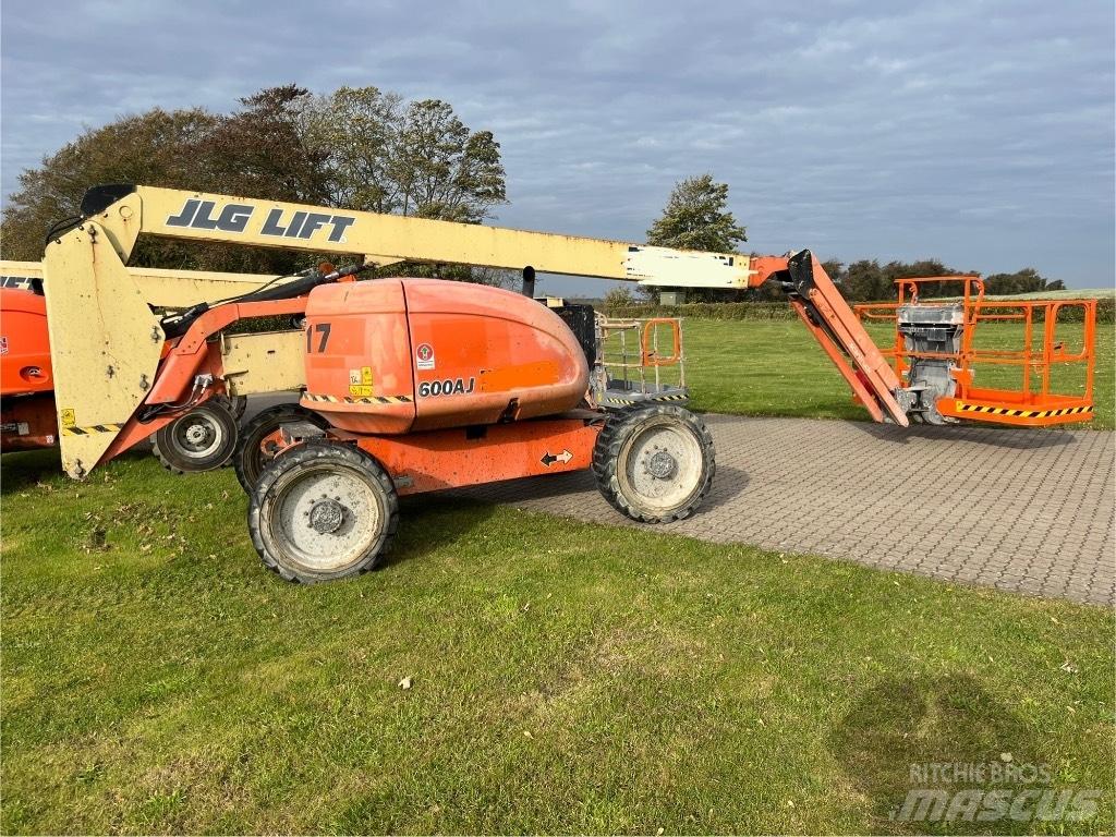 JLG 600 AJ Knikarmhoogwerkers