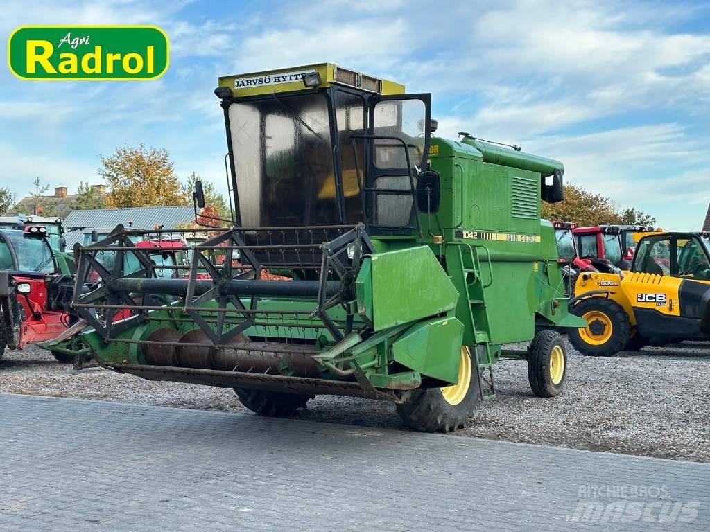 John Deere 1042 Maaidorsmachines