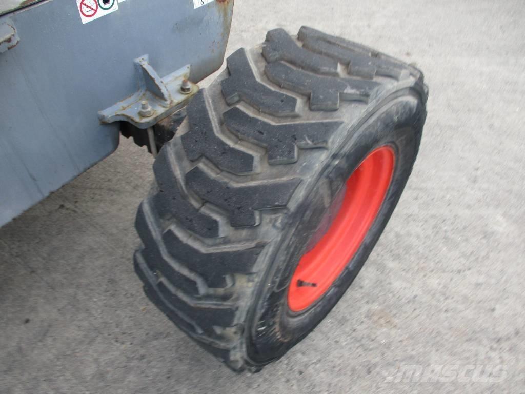 SkyJack SJ 51AJ (395) Zelfrijdende knikarm hoogwerker