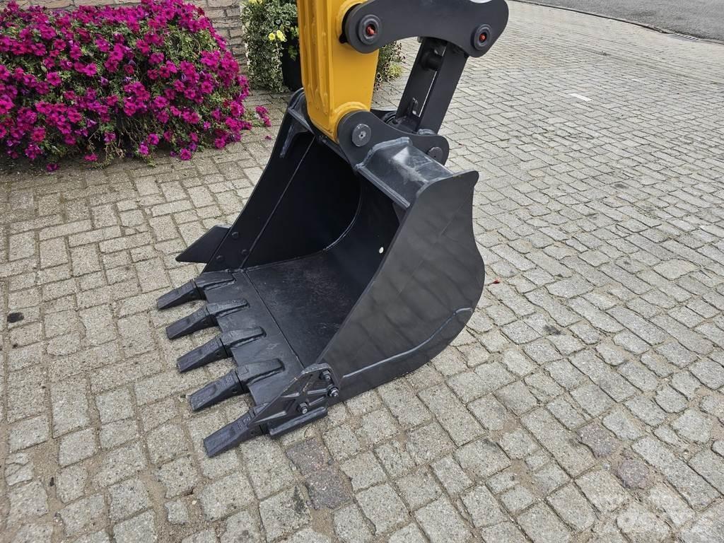 XCMG XE60GA Minigraafmachines < 7t