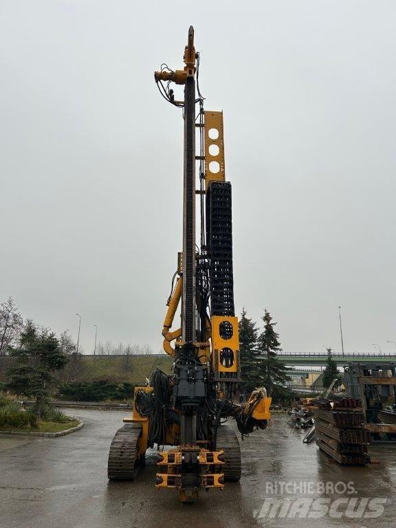 Klemm 806-3D Lichte boorinstallaties