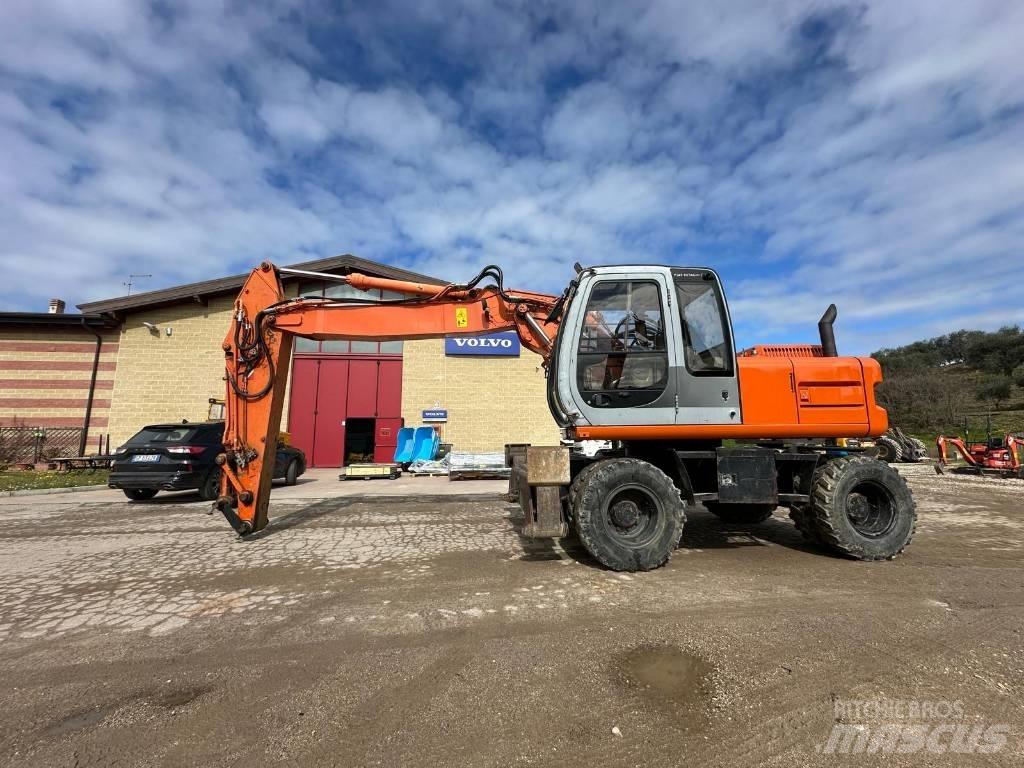 Hitachi EX 165 Wielgraafmachines