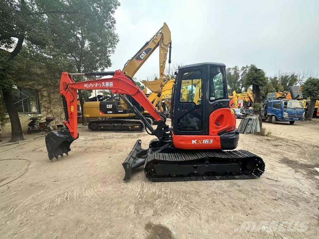 Kubota 163 Rupsgraafmachines