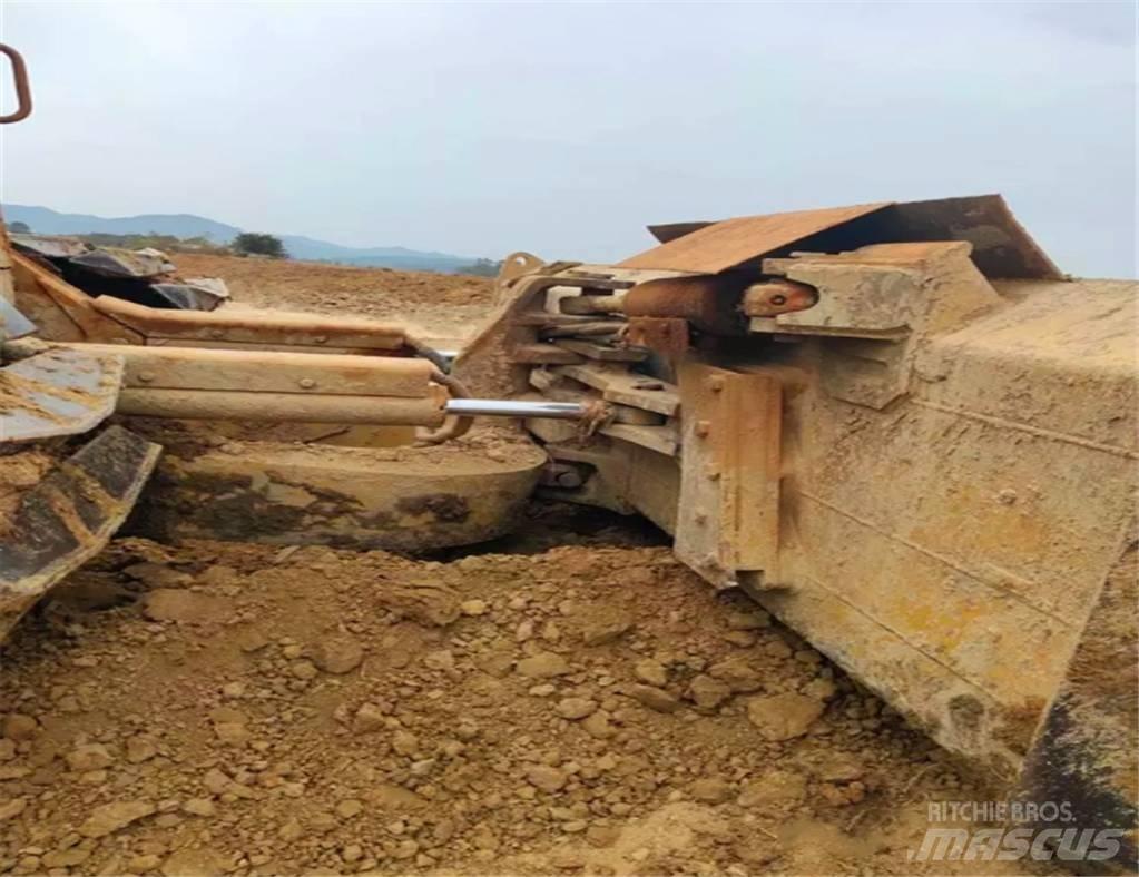 CAT D 6 N Rupsdozers