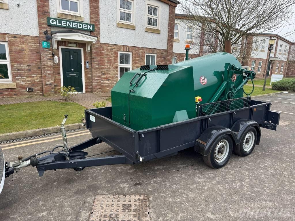  ROADMENDER MODEL 4 Kleine asfalteermachines
