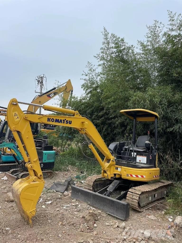 Komatsu PC35 Minigraafmachines < 7t