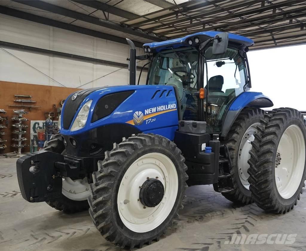 New Holland T 7.210 Tractoren