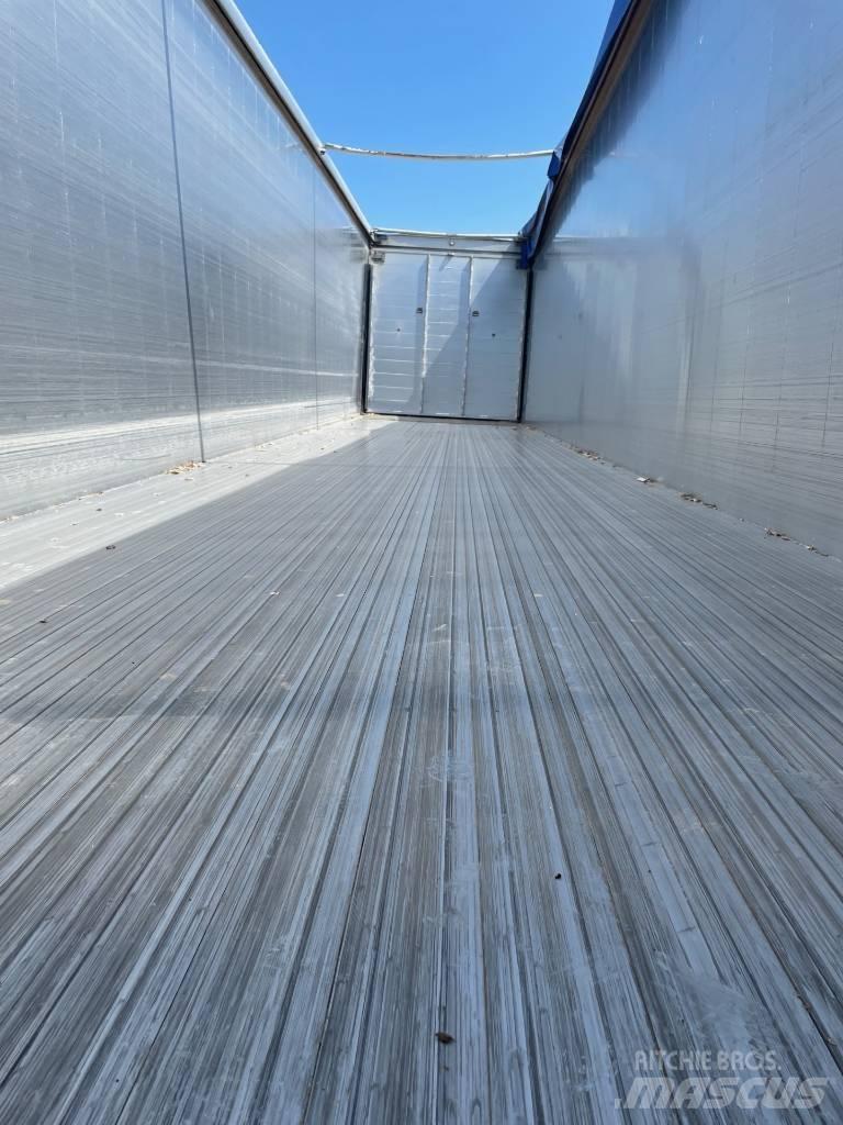 TMT walking floor Hout transporter