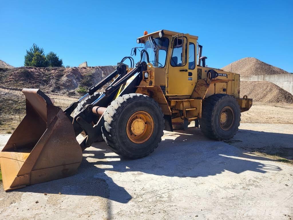  Cargadora volvo L90 Miniladers