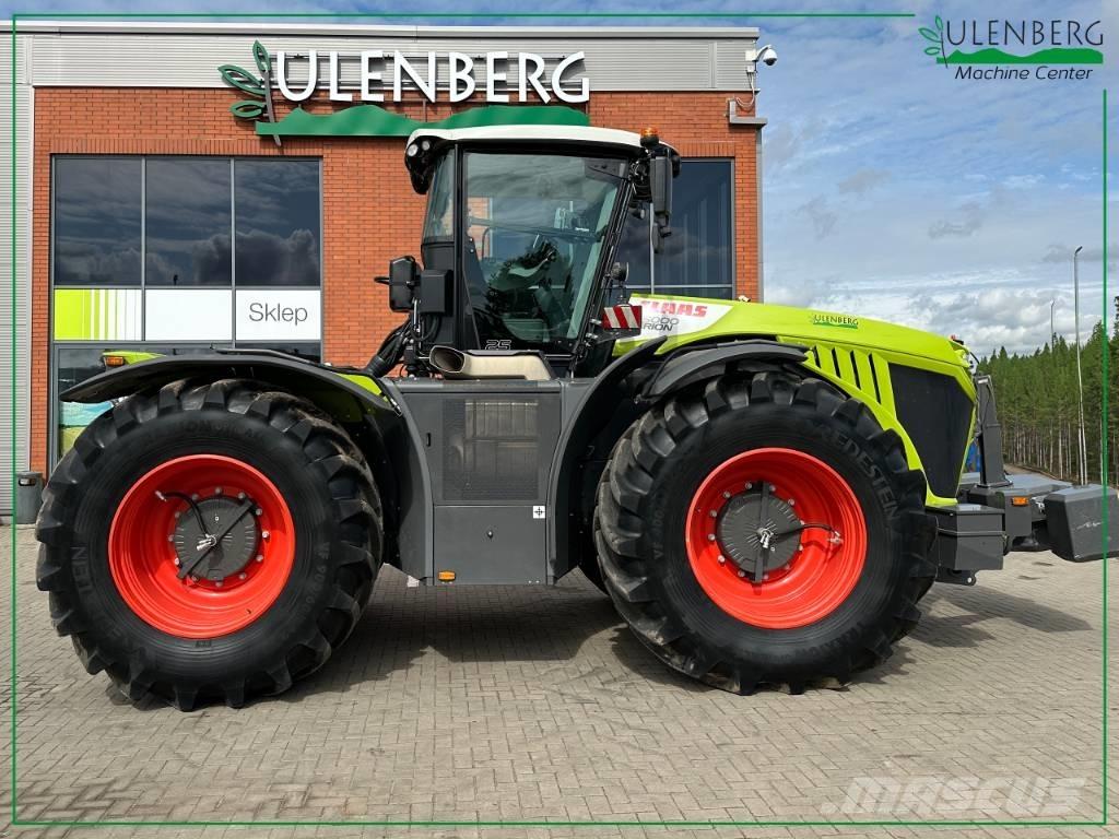 CLAAS Xerion 5000 Tractoren