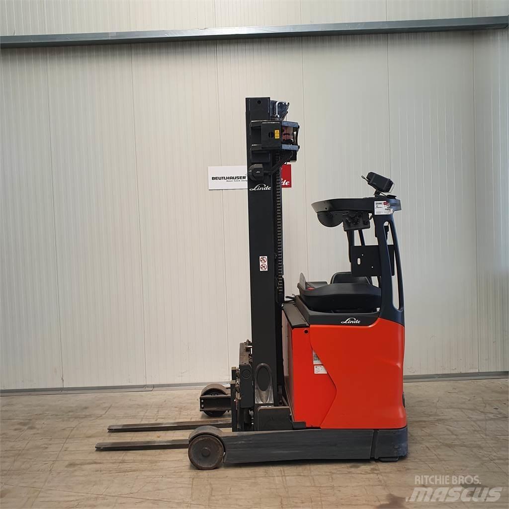 Linde R16HD Reachtruck voor hoog niveau
