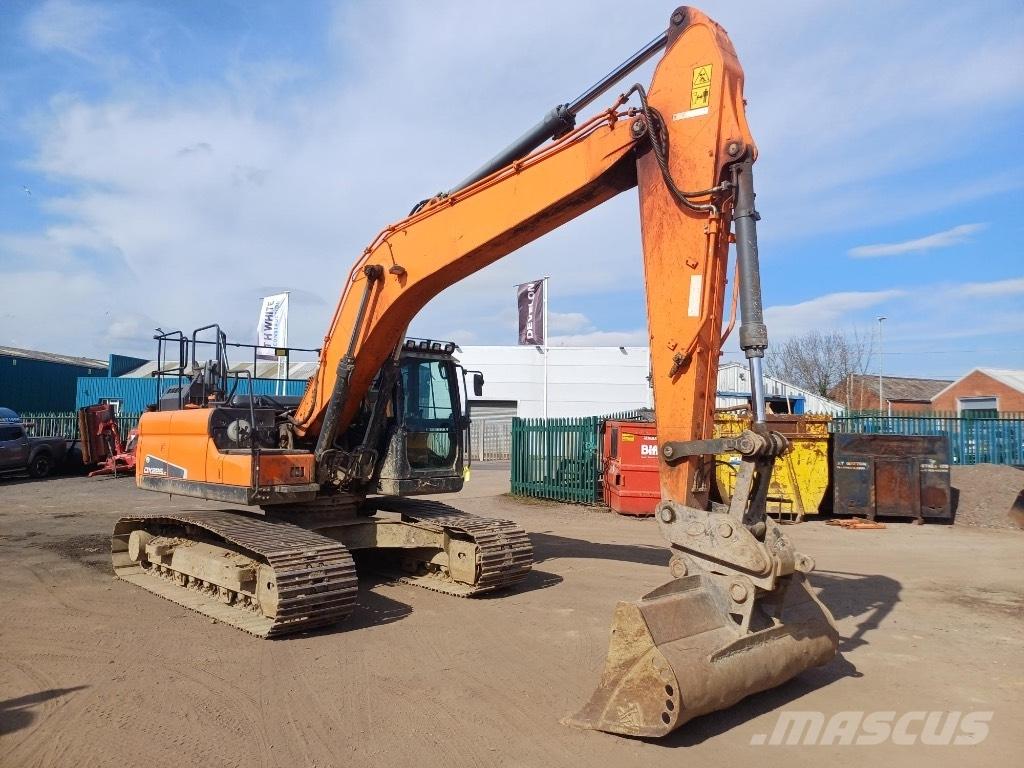 Develon DX225LC-5 Rupsgraafmachines