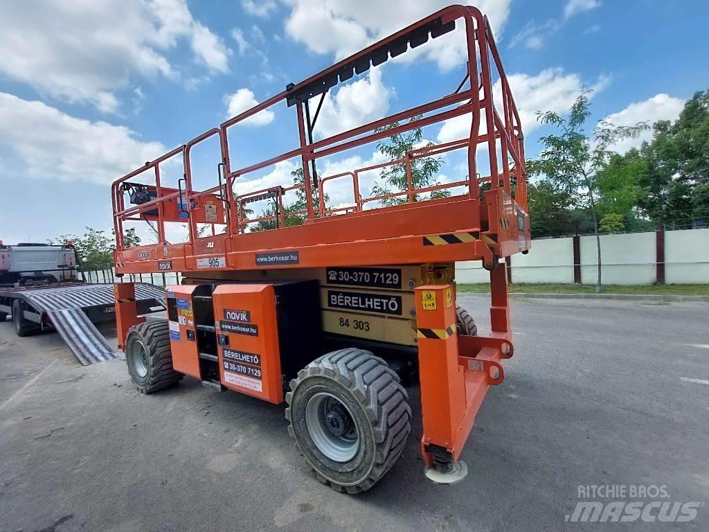 JLG 330 LRT Schaarhoogwerkers