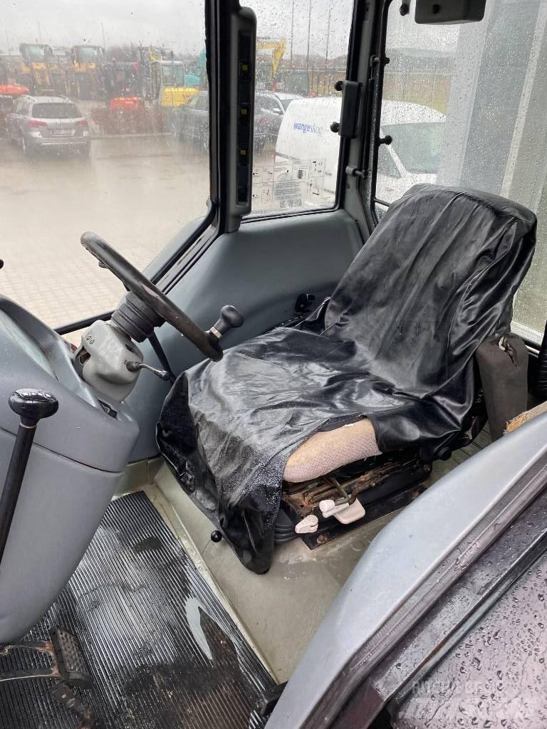 Valtra 700-4 Tractoren