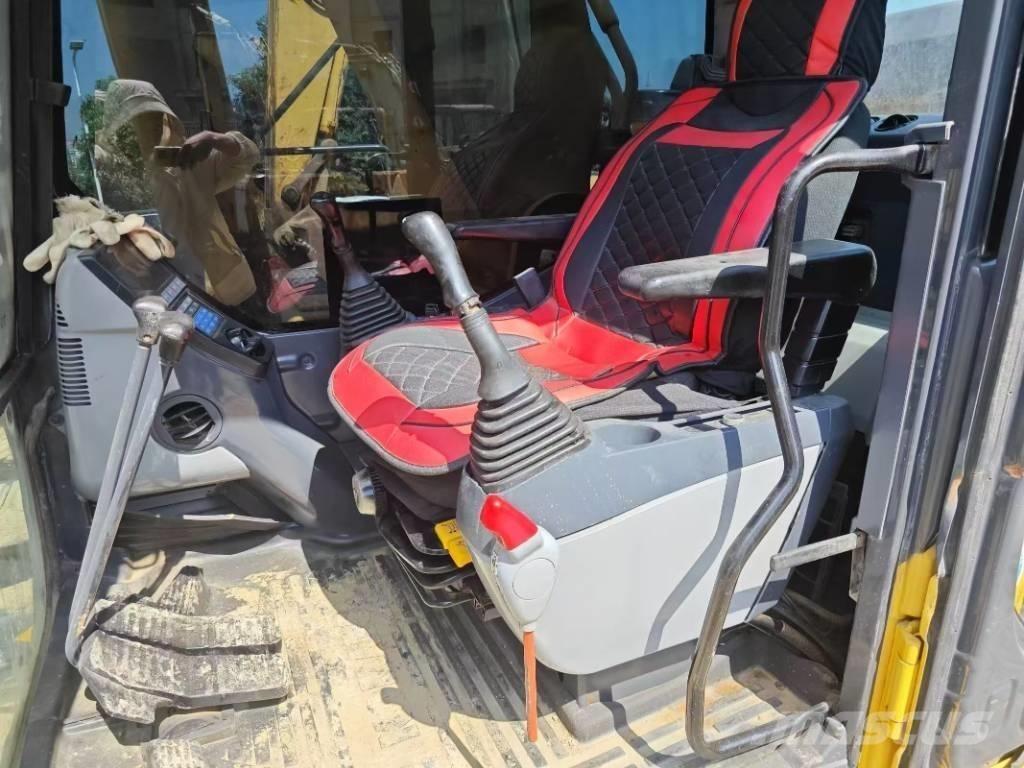 Komatsu PC 450-8 Rupsgraafmachines