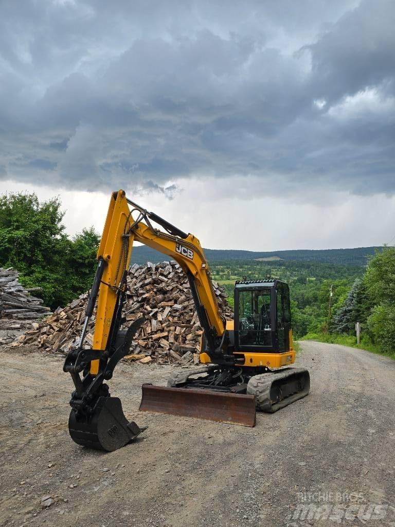 JCB 86 C-2 Rupsgraafmachines