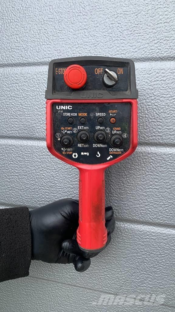 Unic URW 295 Mini hijskraan
